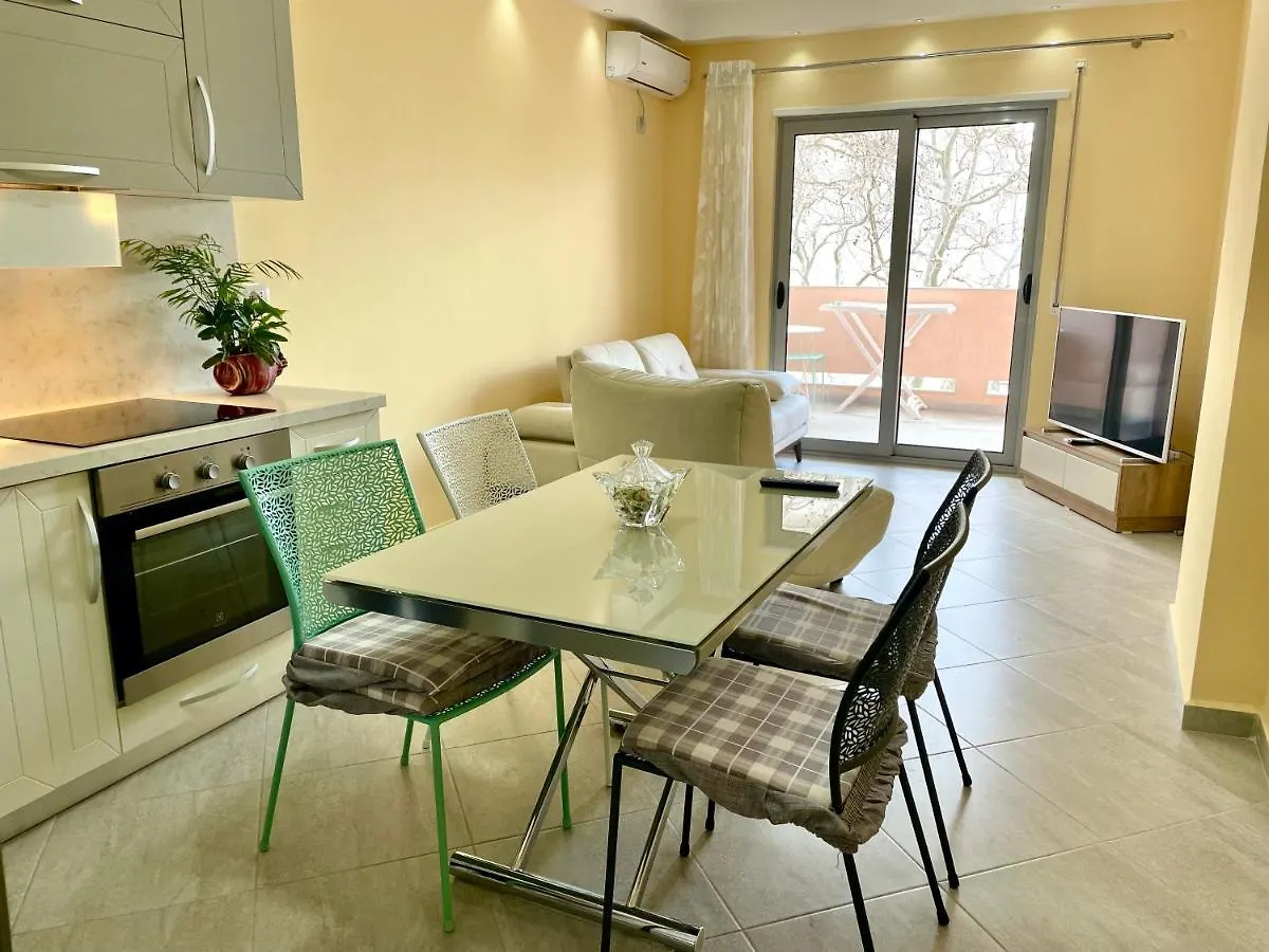 Tourists Residence Avlonya 0*,